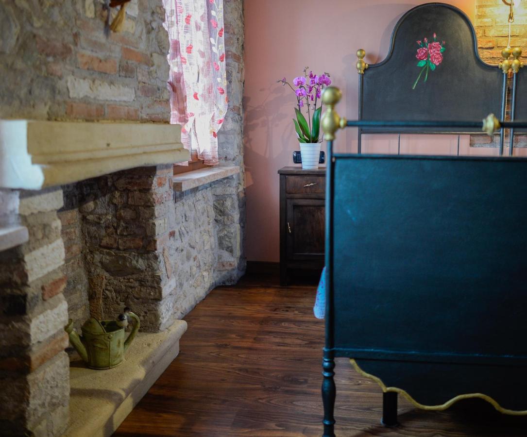B&B il mio Casale Colà Esterno foto