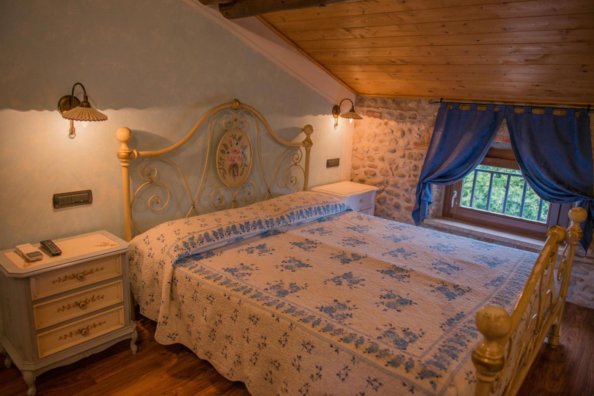 B&B il mio Casale Colà Esterno foto